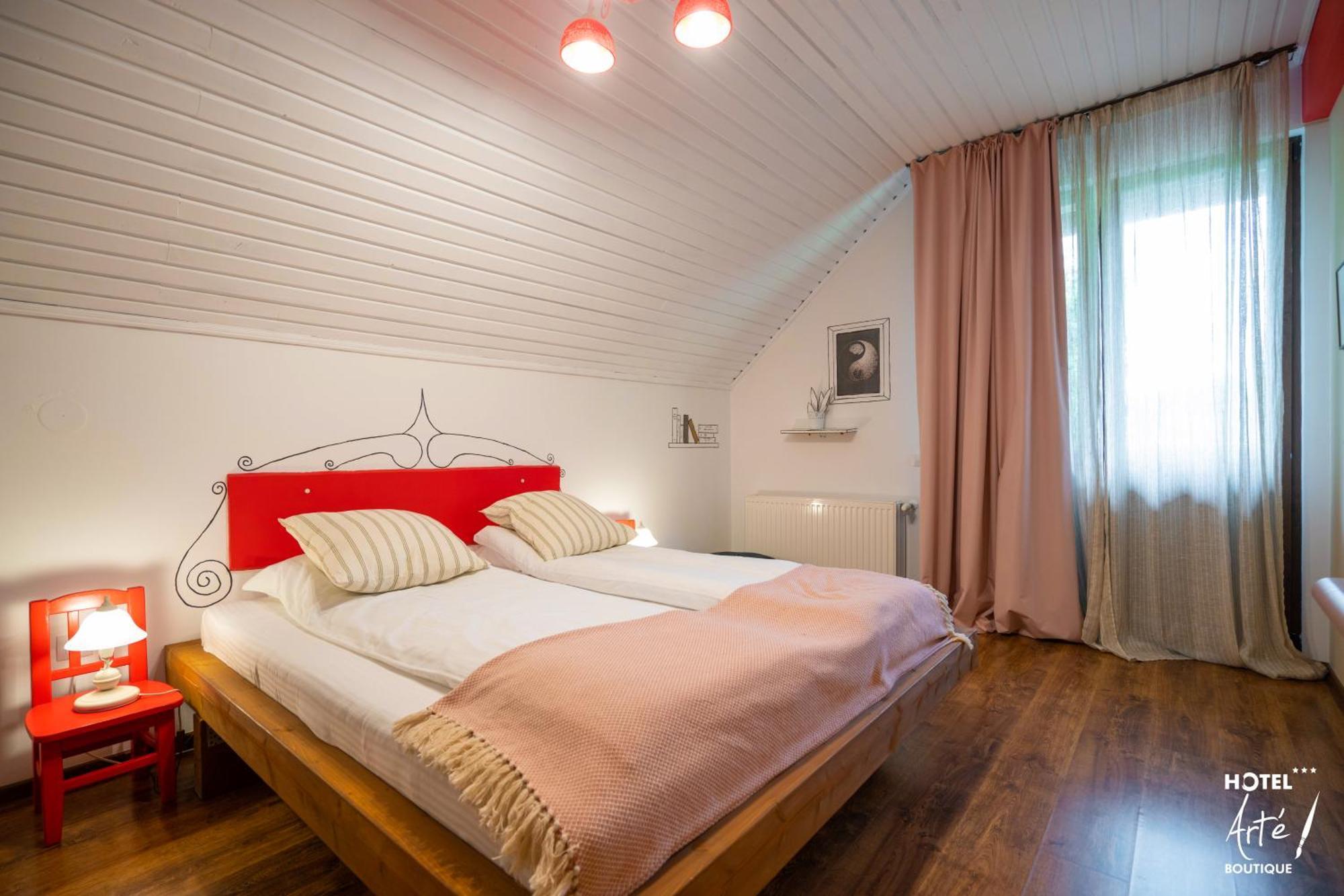 Art'E Boutique Rooms BaileTusnad Dış mekan fotoğraf